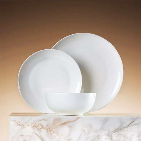 Gift-ready KINGSTONE bone china set with minimalist design
