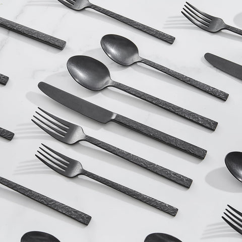 Kingstone dinner fork in black hammered finish with a comfortable grip.