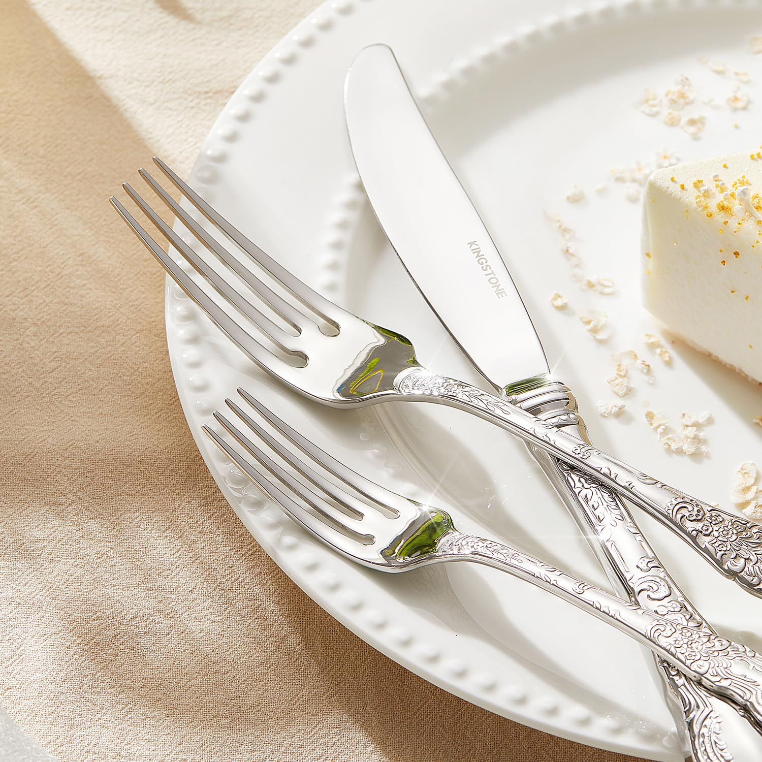 Shiny KINGSTONE 18/10 stainless steel finish on flatware