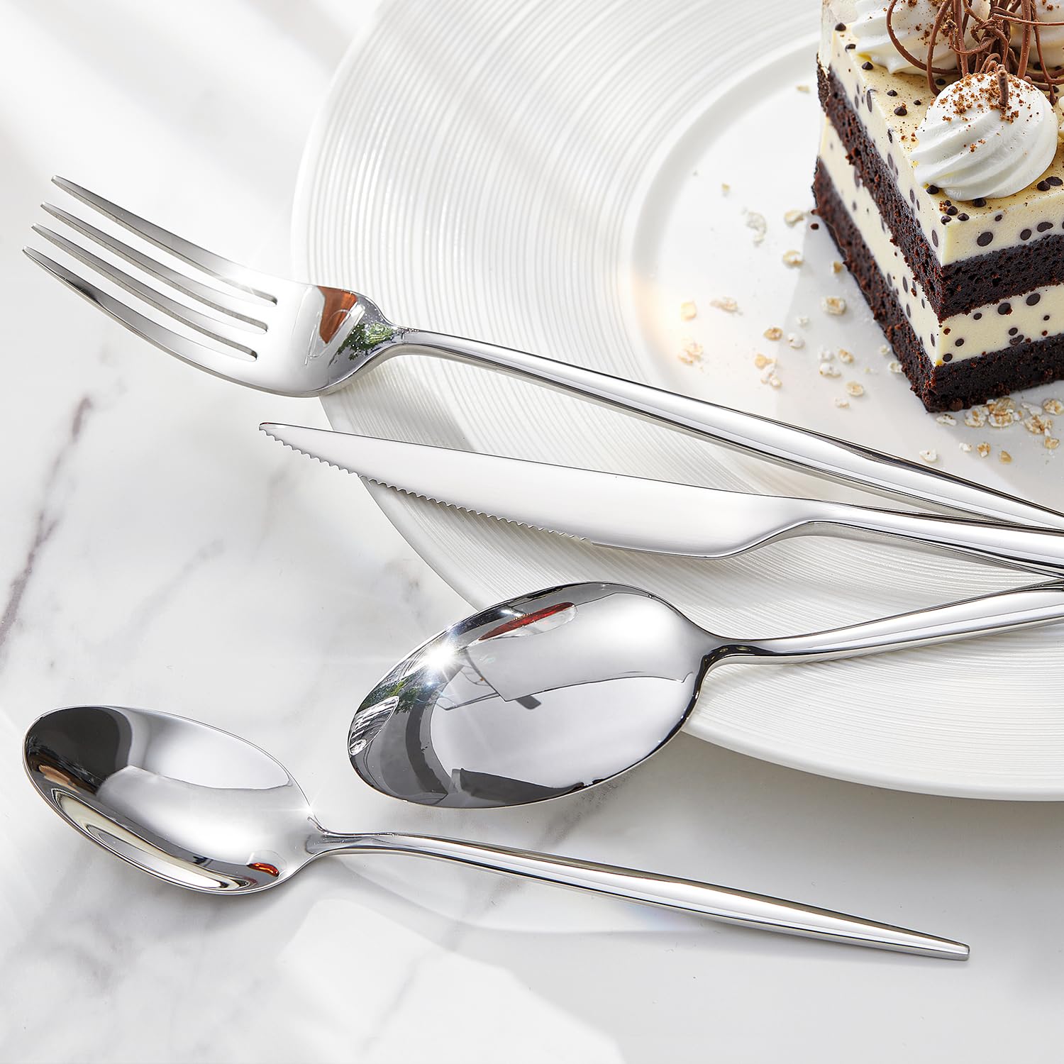 KingSTONE 20-piece teaspoons, elegant mirror polish for refined table setting.