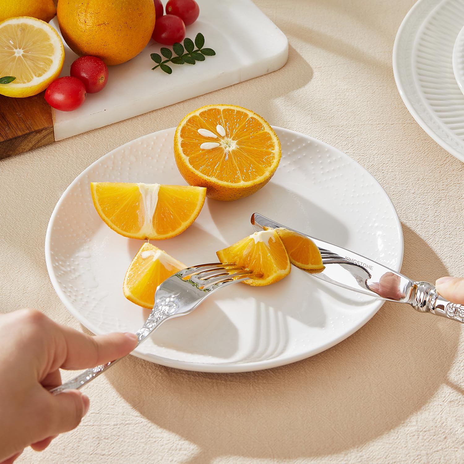 KINGSTONE tableware set prepared for weddings and formal occasions.