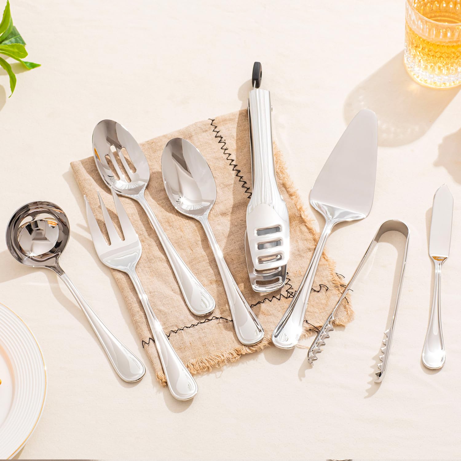 Kingstone teardrop serving fork for sturdy pickup of mains and sides