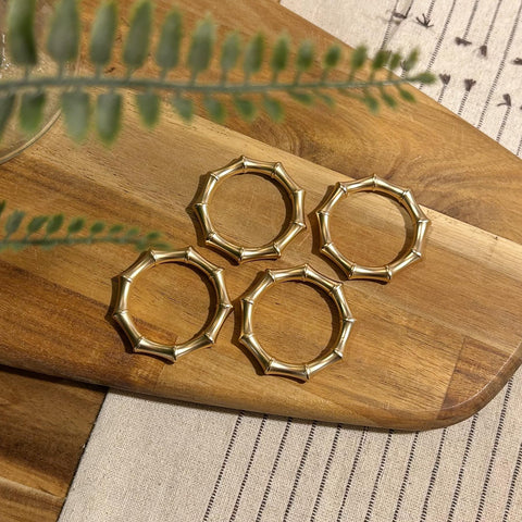 Kintyno durable alloy napkin rings resist wear for long-term use.