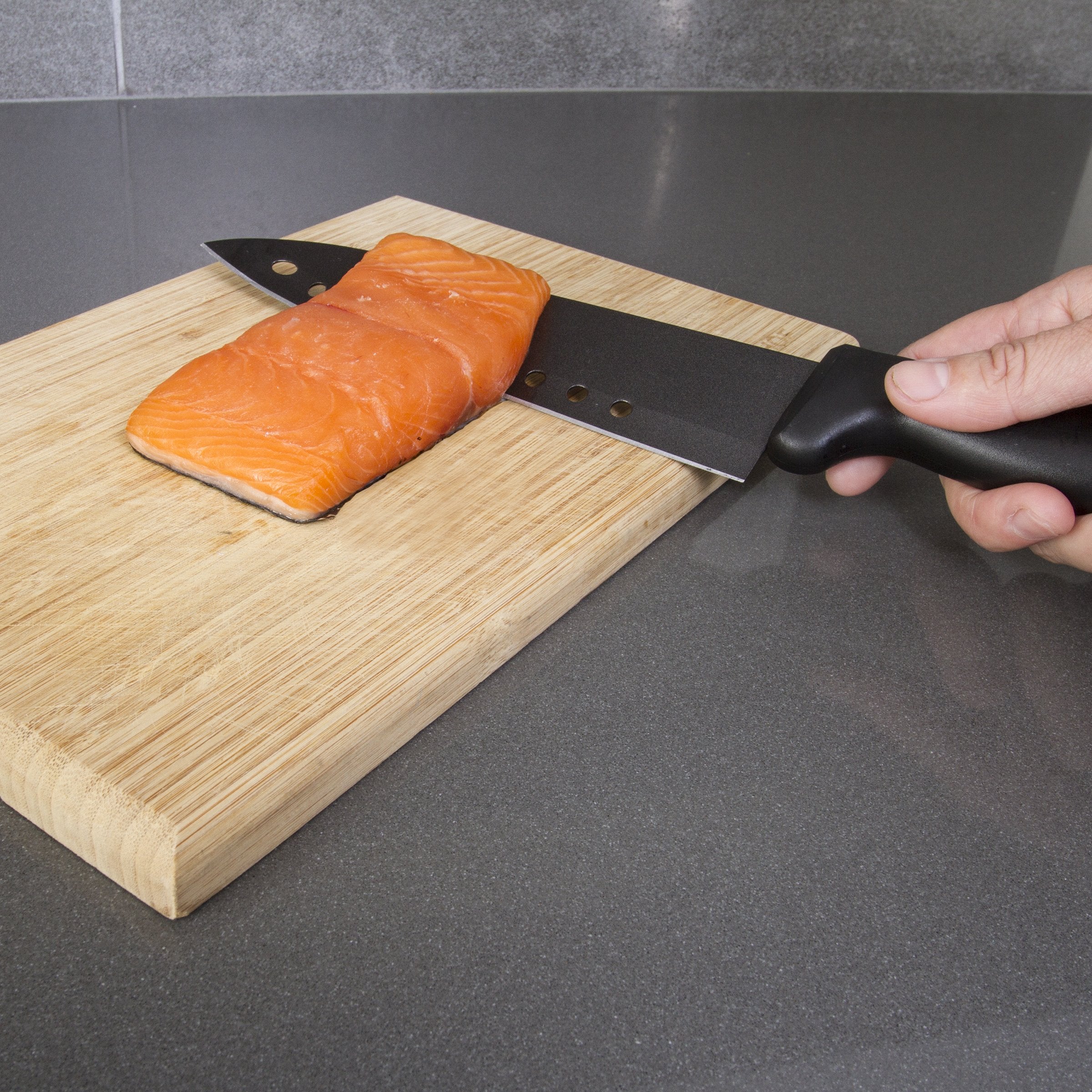 Kitchen Home blade coated with PFOA-free nonstick coating