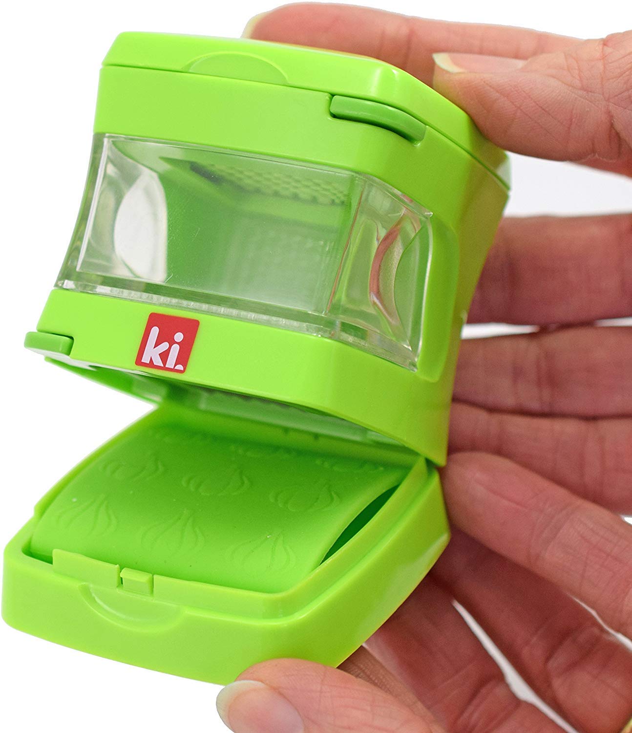 Kitchen Innovations Garlic-A-Peel extra blade storage keeps a spare blade handy