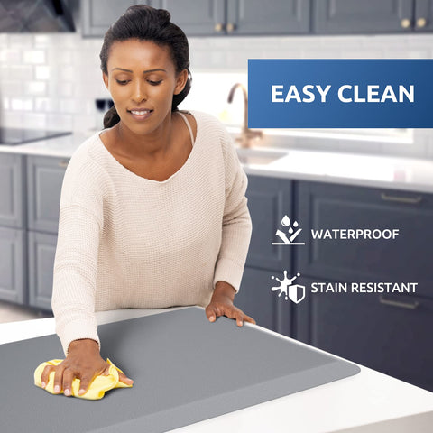 KitchenClouds diamond-bottom anti-slip design keeps the rug in place.