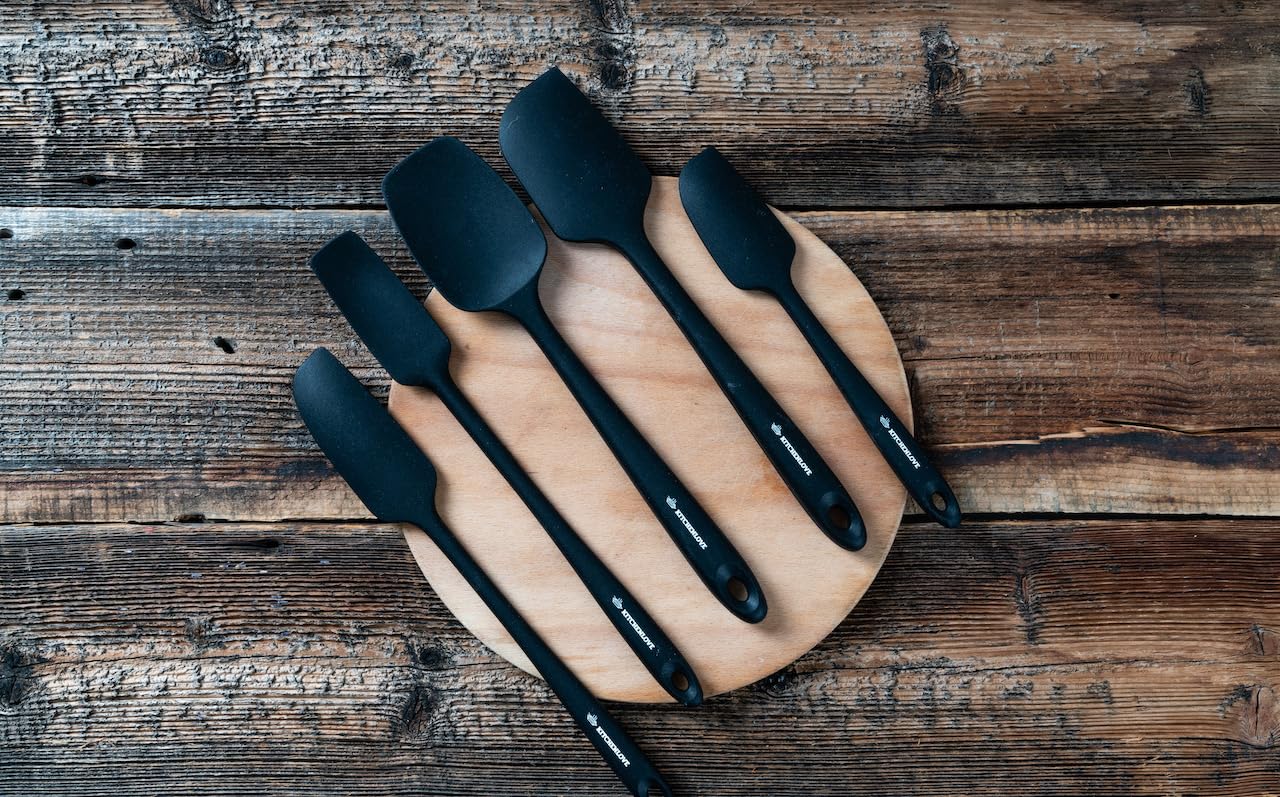 KITCHENLOVE dishwasher-safe spatulas simplify cleanup after cooking sessions.
