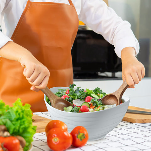 KITEISCAT serving utensils shown with bowl for easy service on table