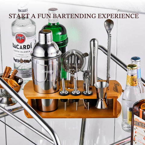 KITESSENSU muddler with wood handle adds fresh muddling flavor.