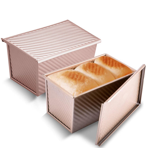 Kitessensu Pullman loaf pan with lid shows 1 lb capacity for home bread