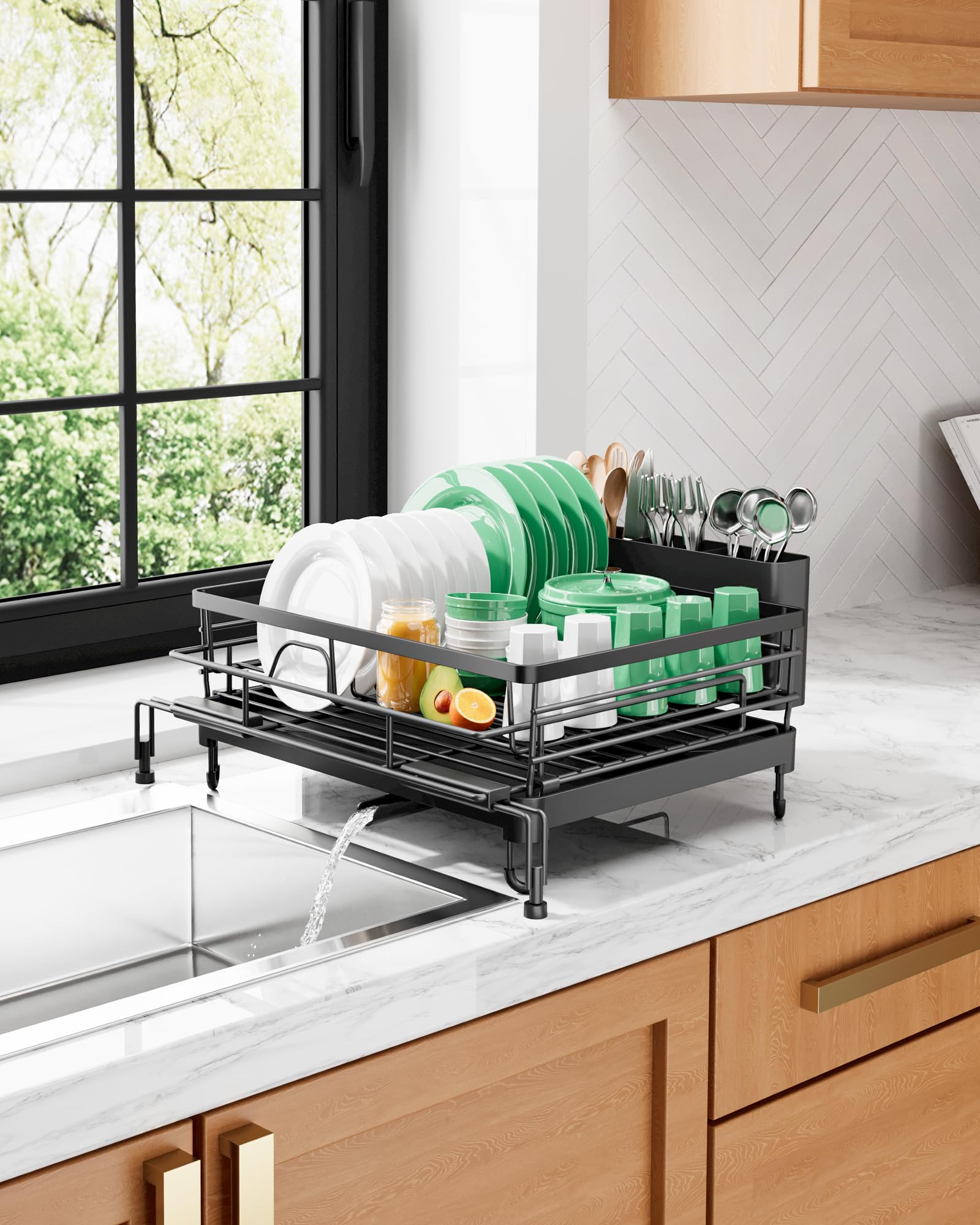 Kitsure extendable rack stabilizes with silicone-footed base for everyday use.