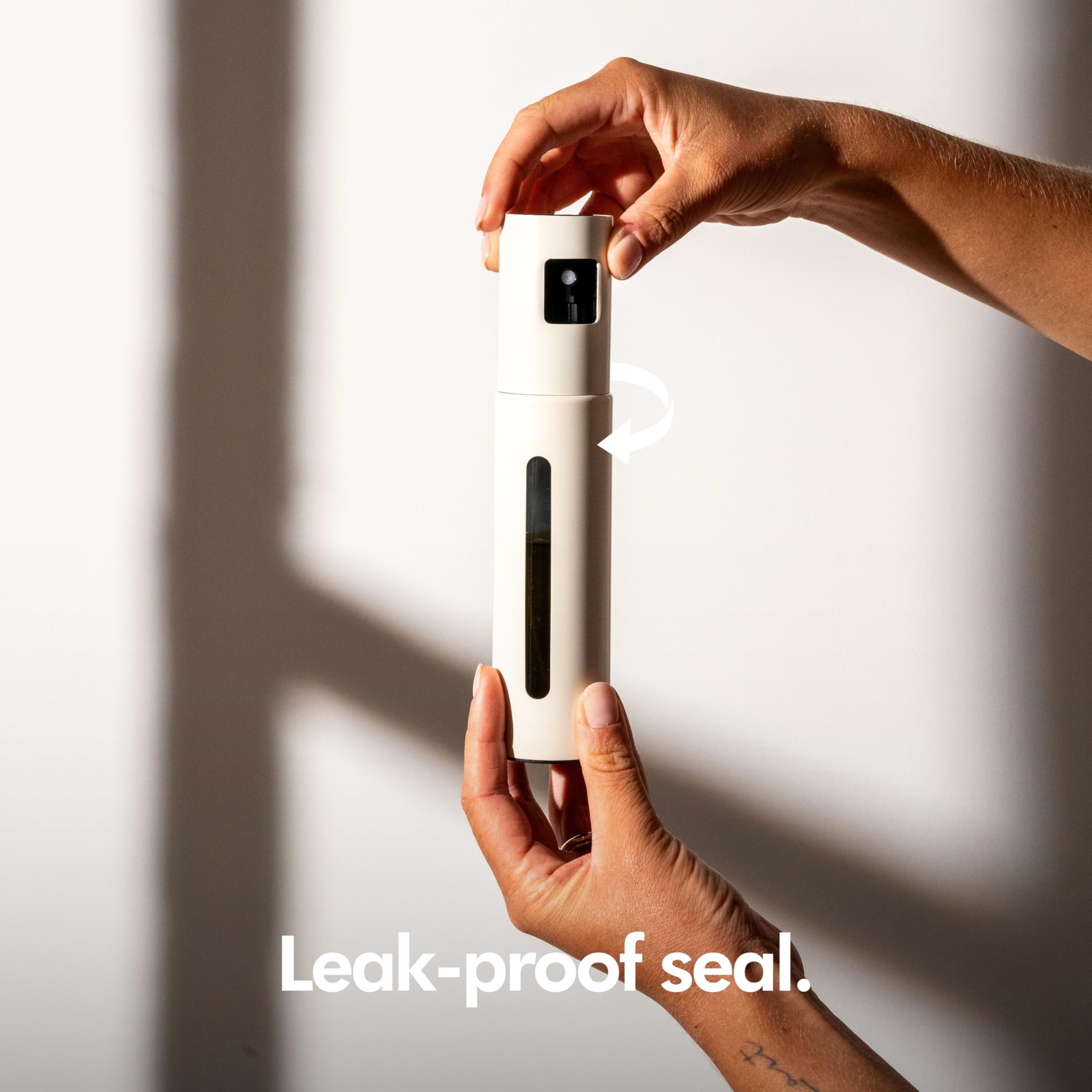 KIVY UV-protected glass bottle preserves flavor and aroma during storage.
