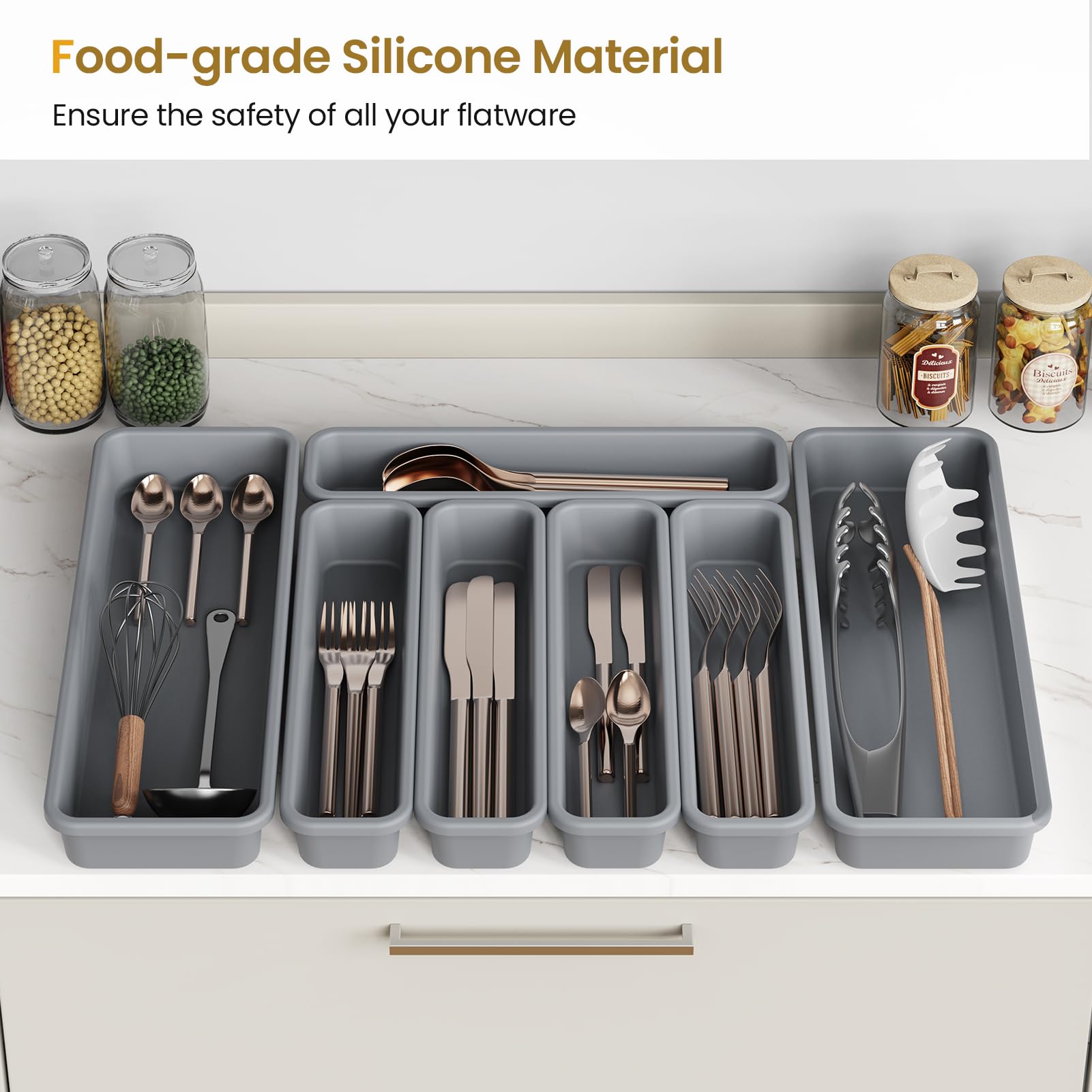 K KORKUAN large compartments hold bigger utensils in the drawer