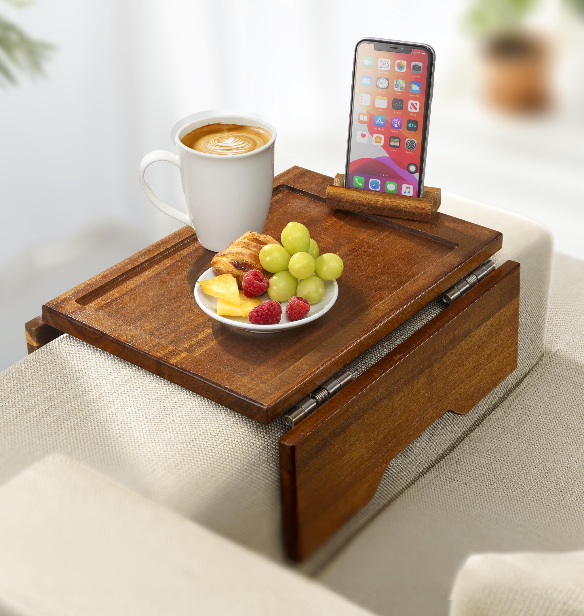 Klavio Acacia versatile gift for organized living spaces