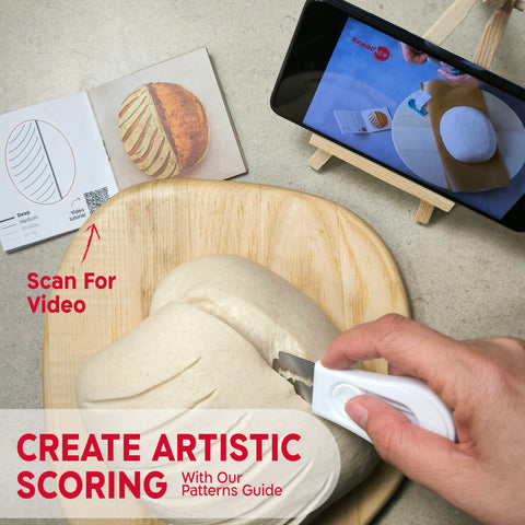 KNEADACE ergonomic handle provides comfortable grip during scoring sessions