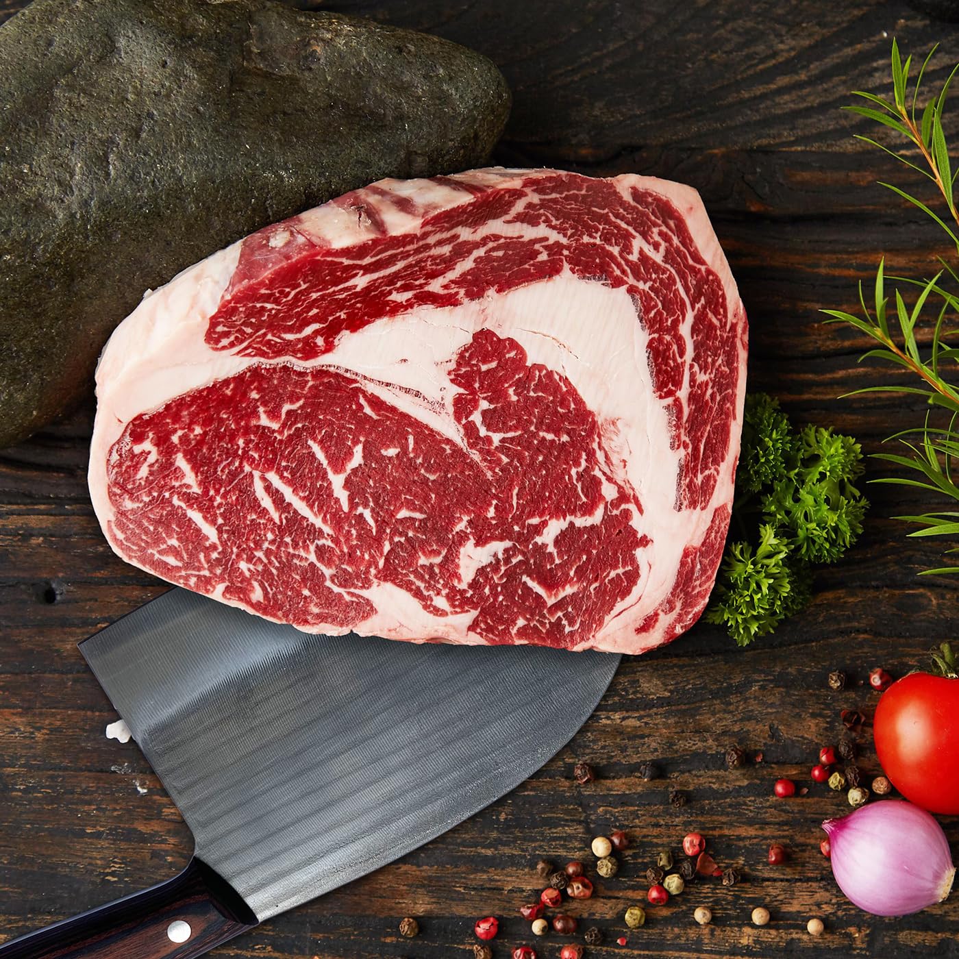 KNIFAST Serbian Chef Knife ergonomic wooden handle provides comfortable grip.