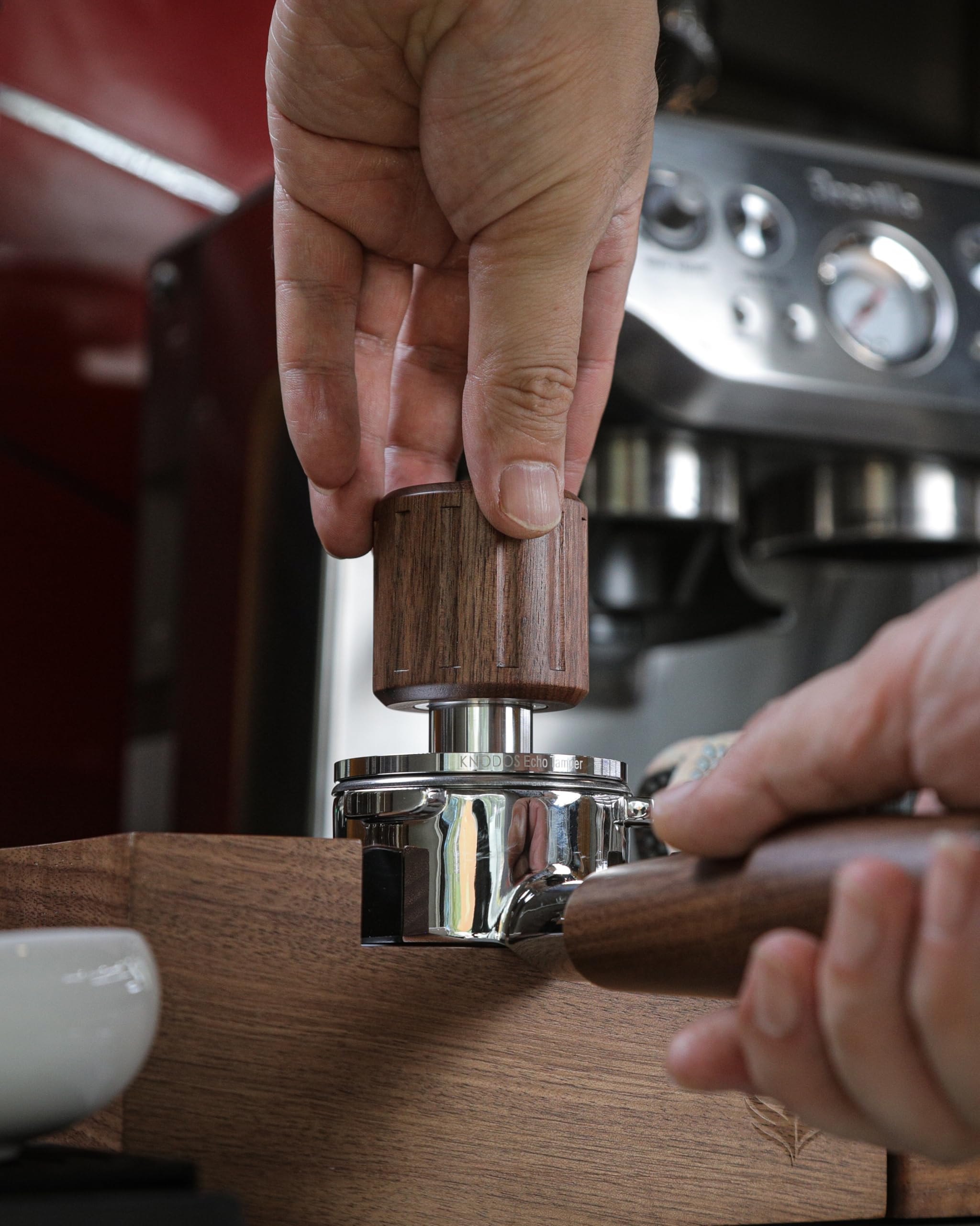 KNODOS Echo Tamper 30lb spring mechanism delivers consistent tamp pressure