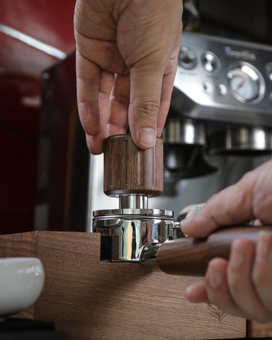 KNODOS Echo Tamper 30lb spring mechanism delivers consistent tamp pressure