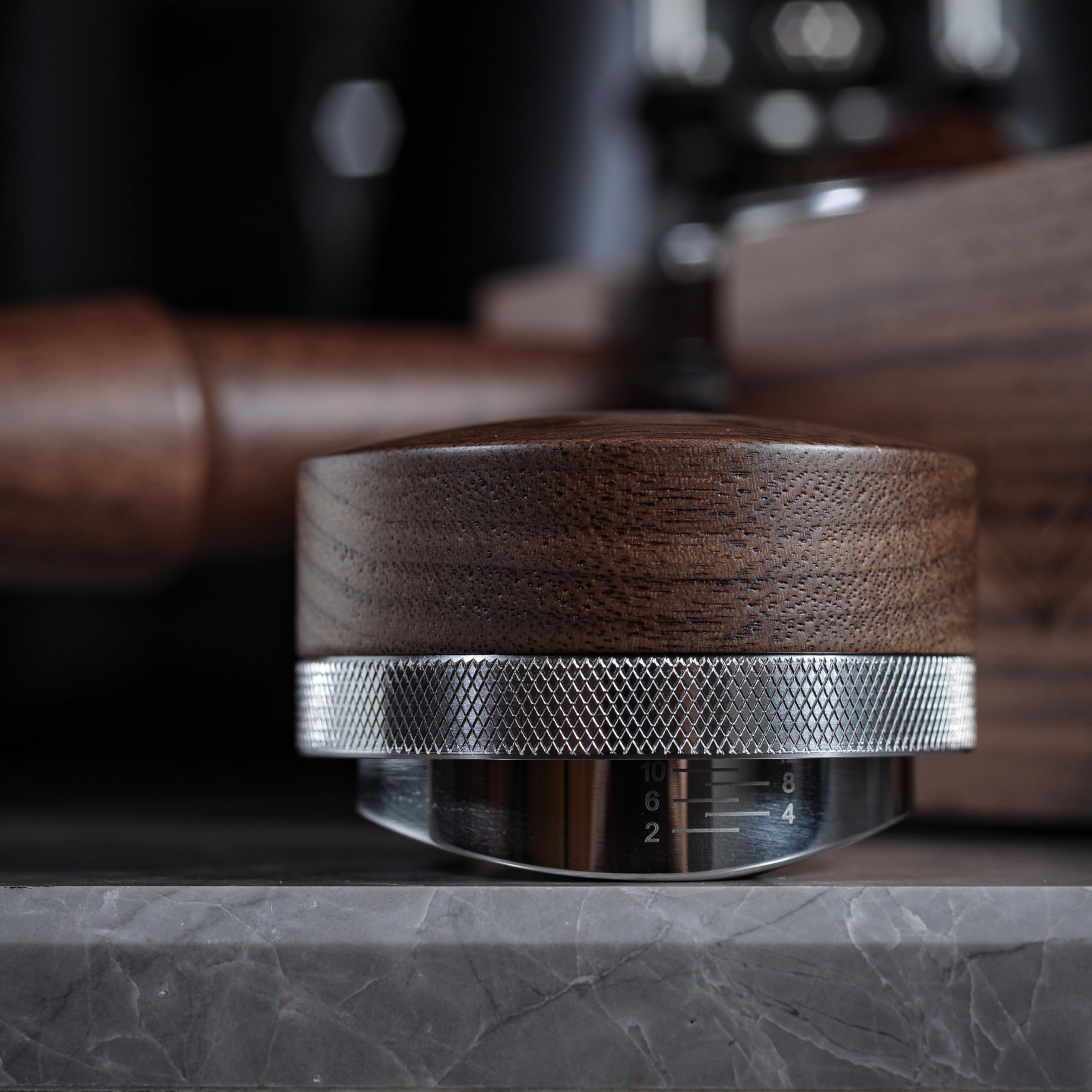 KNODOS professional coffee distributor suitable for cafes and enthusiasts