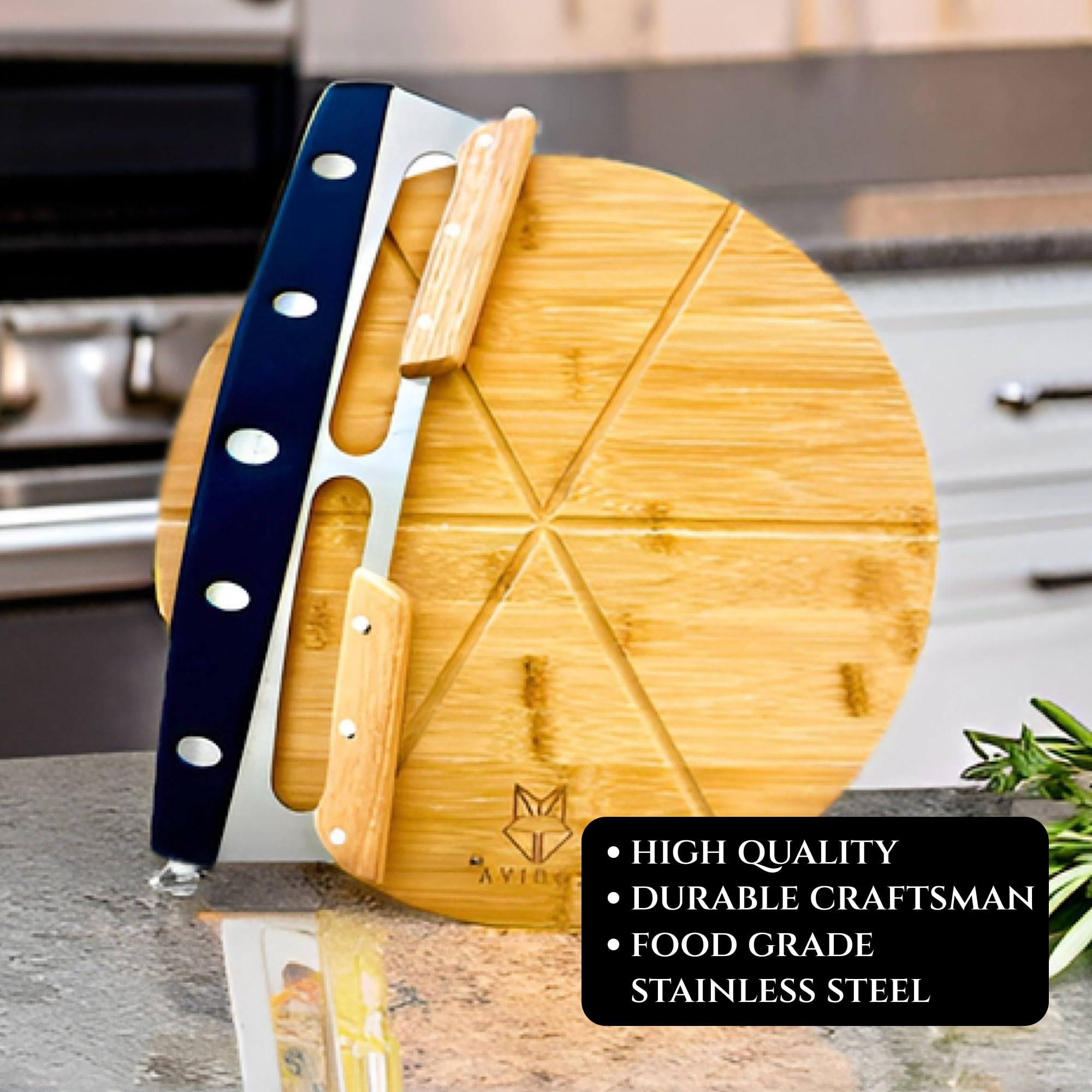 Kobiva double-grip pizza rocker cutter for precise, comfortable slicing