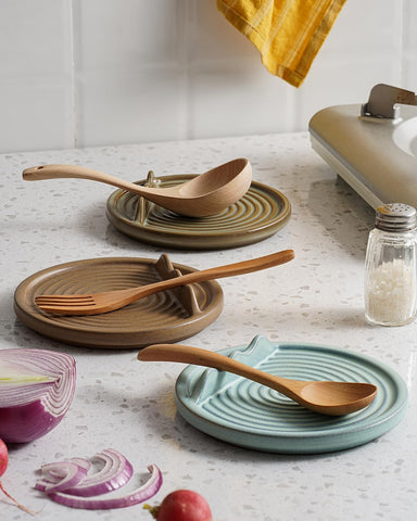 KOKUNKA gift-ready spoon rest suitable for housewarmings, holidays, or birthdays