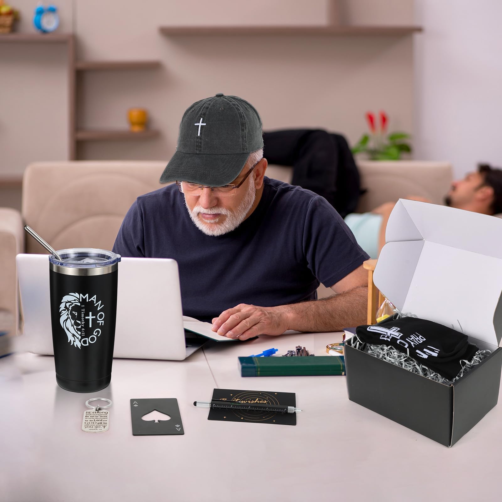 Kolewo4ever gift box presents a thoughtful, ready-to-gift set.