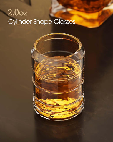 Kollea decanter capacity of 7.77oz for versatile pours