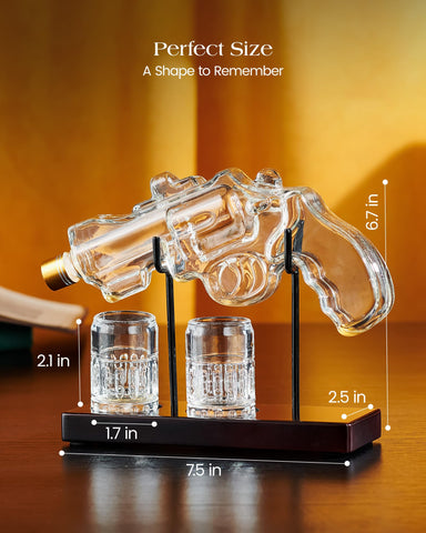Kollea lead-free glass decanter for a safe, elegant display.