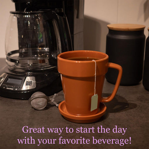 KOLMe.Be coffee-tumbler-alternative with lid for day-long beverages