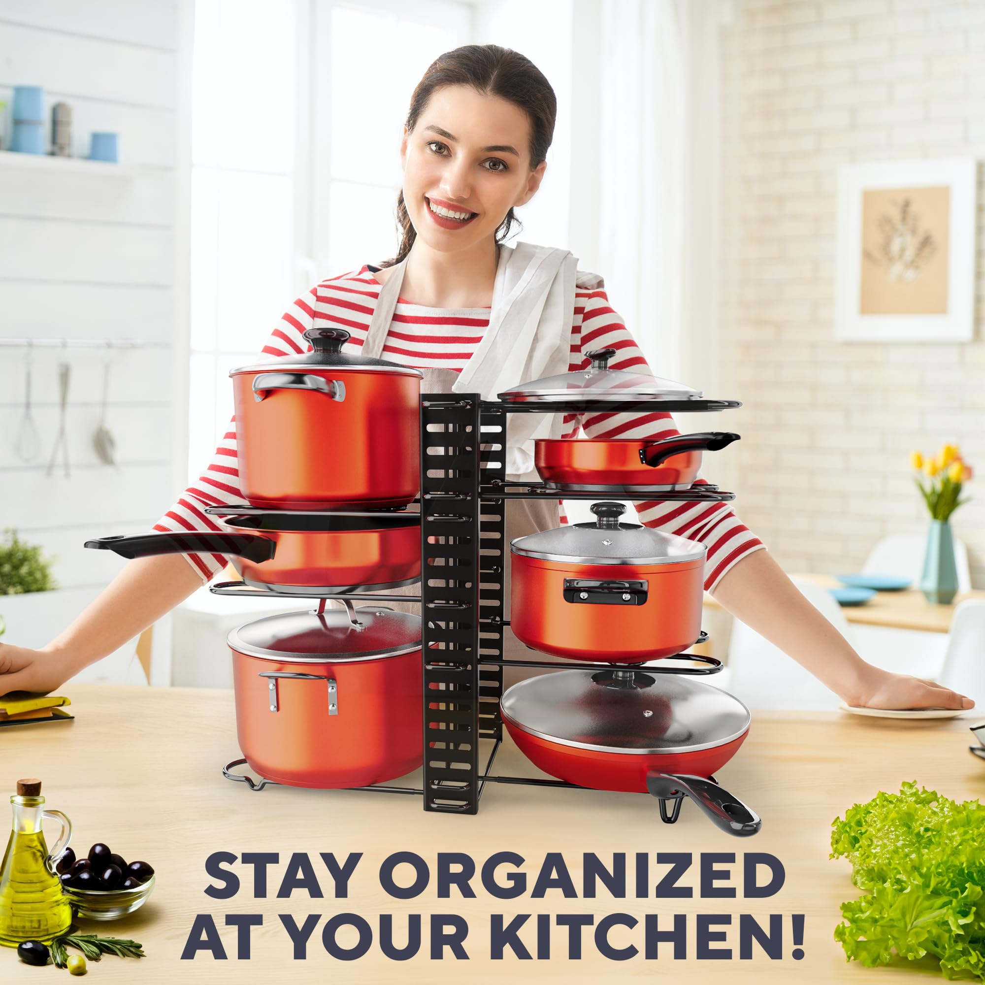 KOMFORA anti-scratch coating protects cookware from scratches.