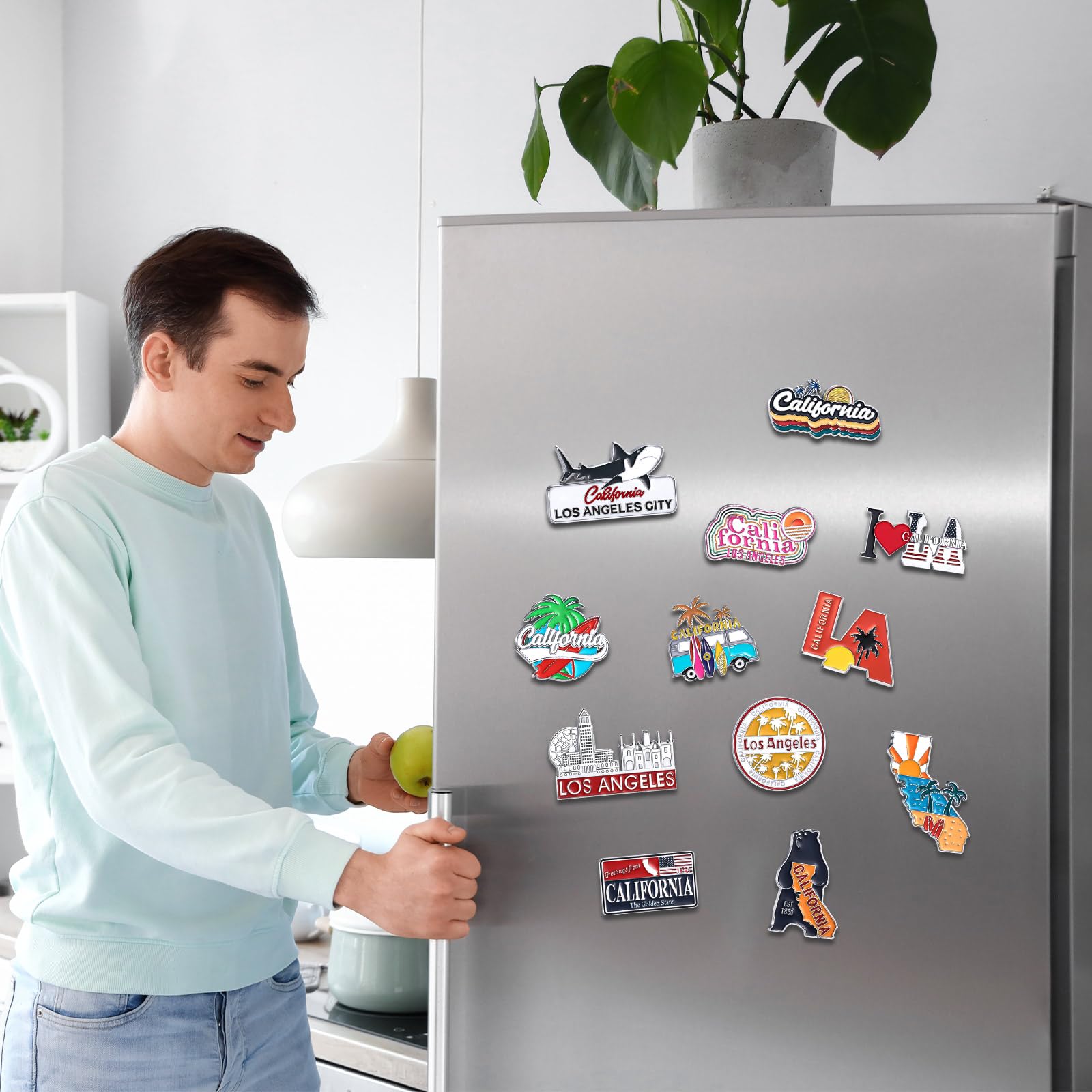 Konohan sunset skyline magnet adds mood lighting and daily note posts