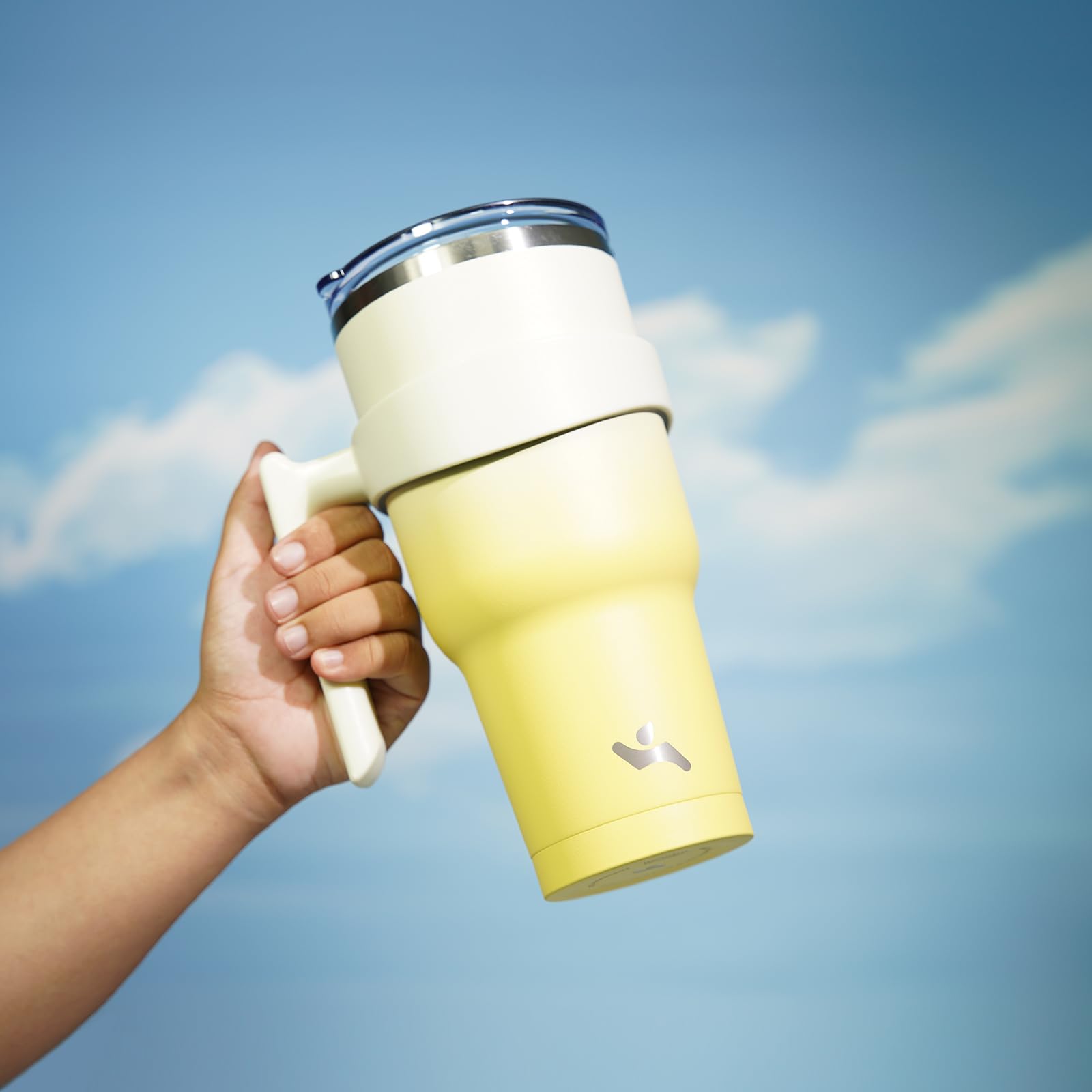 Konokyo 40oz dust-cap lid with ergonomic slider for quick closing