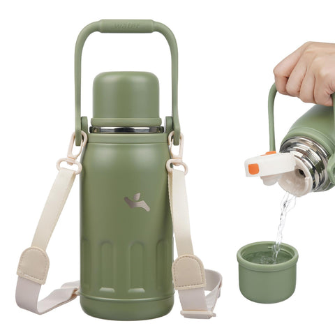 Konokyo army green insulated bottle with handle for on-the-go carrying.