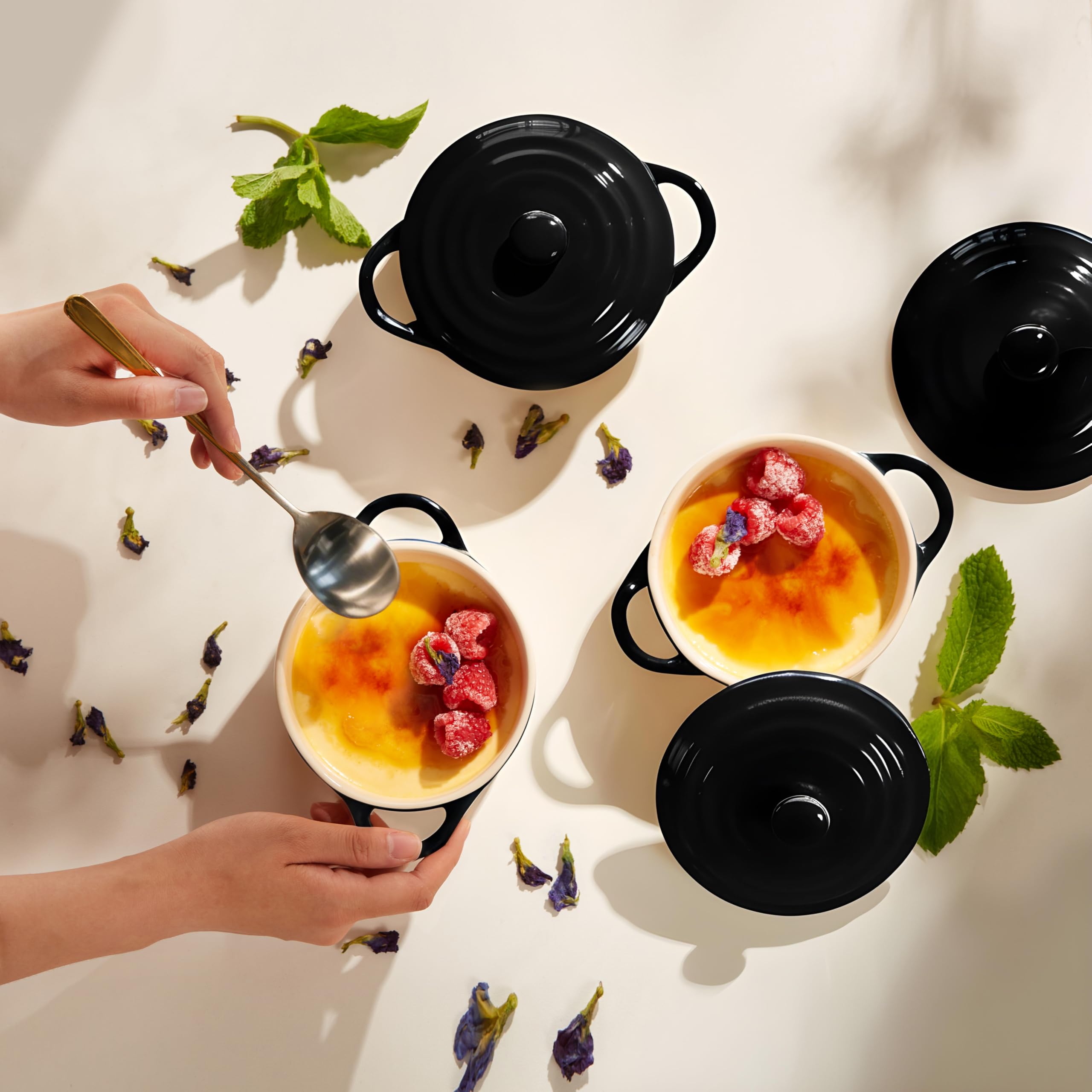 Kook 12 oz serving cocotte close-up ideal for personal portions