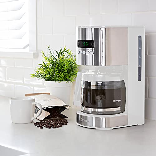 Koolatron Kenmore glass carafe pouring fresh coffee with dishwasher-safe convenience.