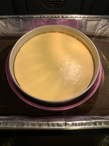 KOOTIPS heat resistant silicone pan protector protects pans up to 446°F