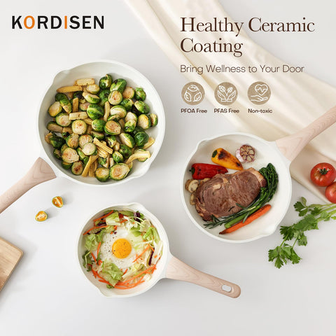 Kordisen 11-inch pan with lid, ideal for family-sized sautés.
