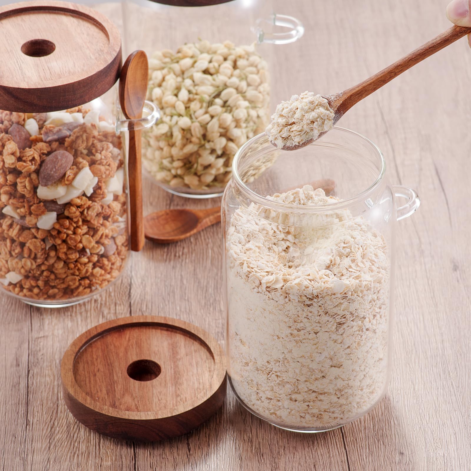 KOSKIMER borosilicate glass jars show clear visibility of contents and easy cleaning.