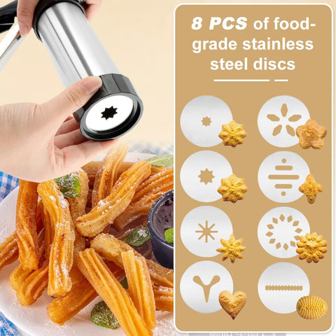 Kryslanix piping bag and cake spatula for decorating versatility
