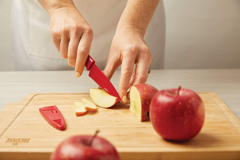 Safety sheath included protects the blade and keeps storage safe.