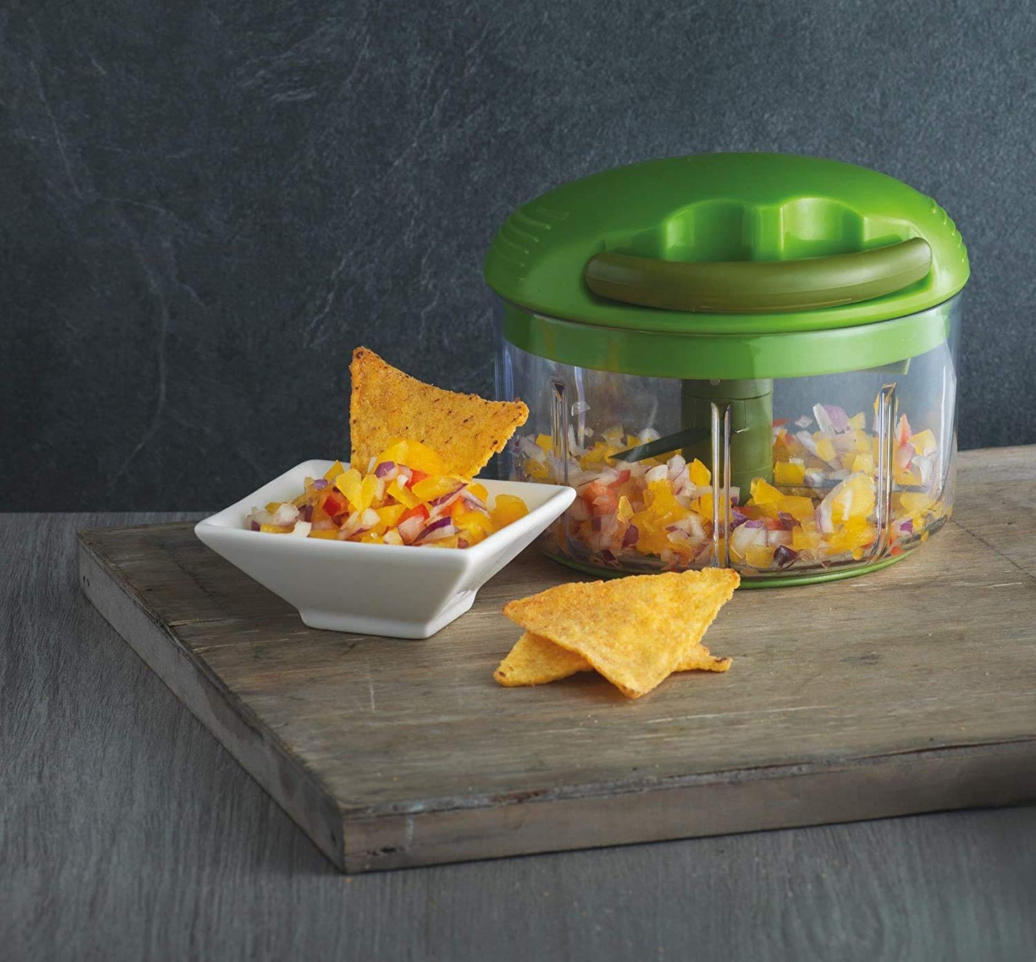 Green color variant adds a bright touch to any kitchen with the Pull Chop.