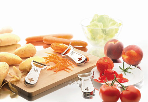 Kuhn Rikon Swiss Metal Peeler dishwasher-safe design enables easy cleanup after use