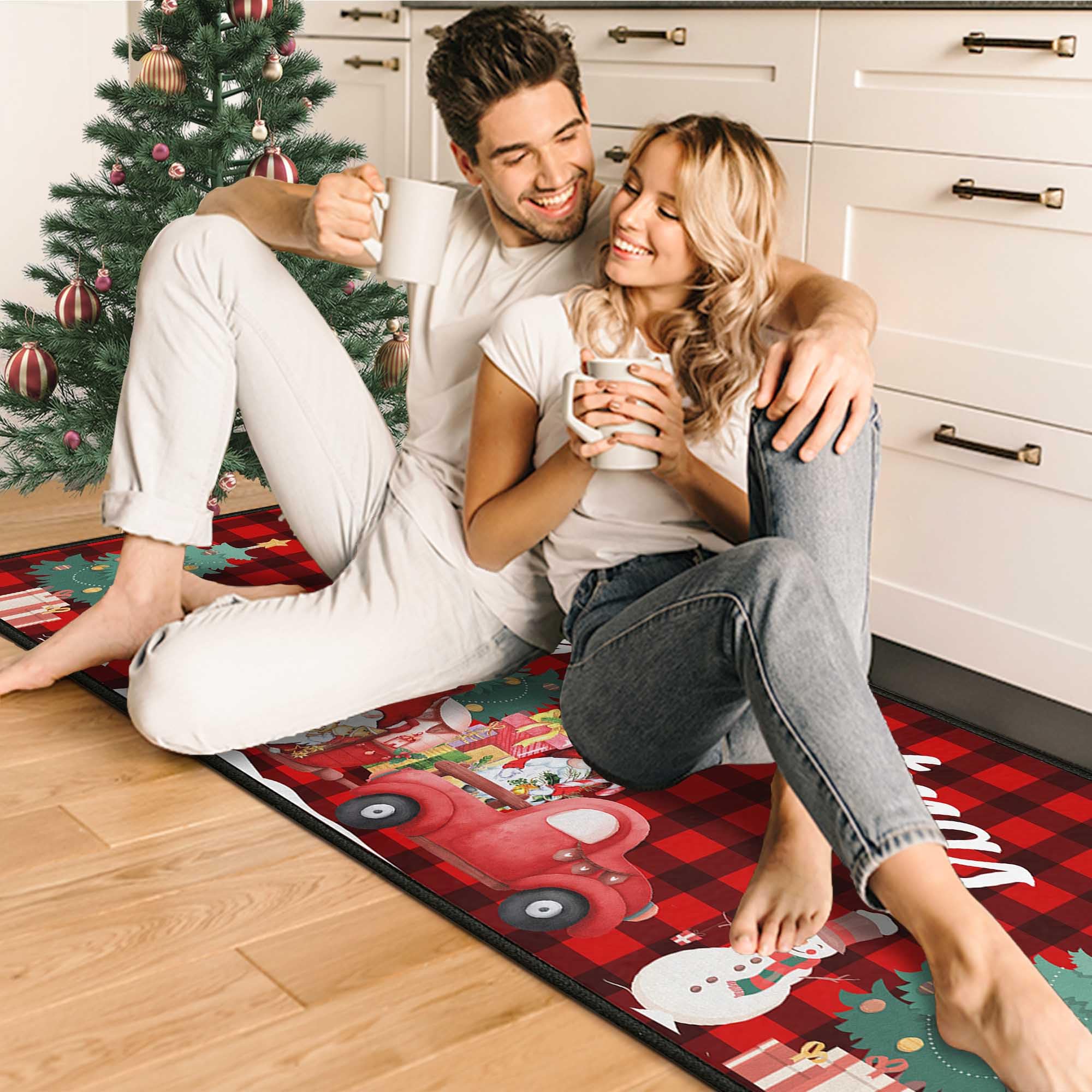 Kukli Kitchen water-absorbent top keeps floors clean and dry.