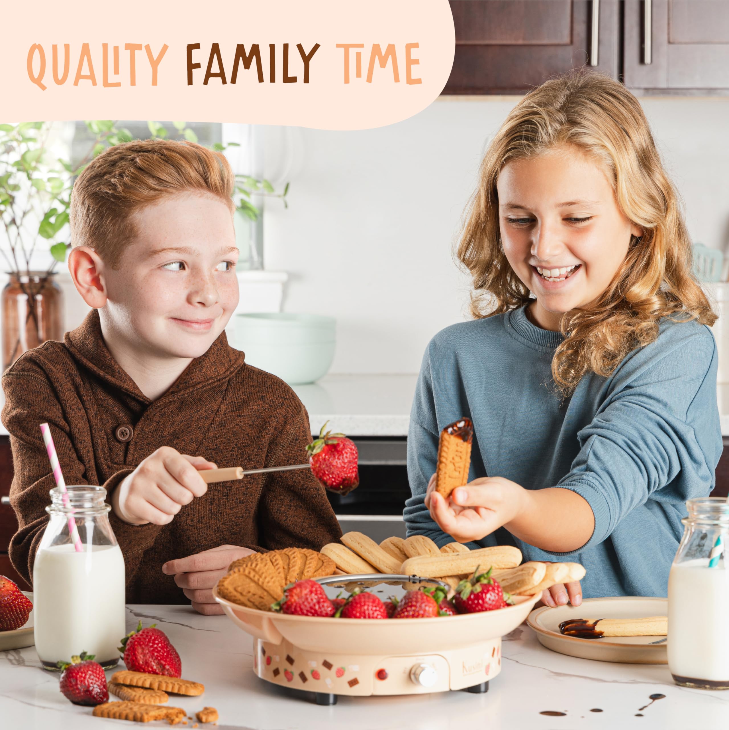Kusini fondue pot with four skewers included for quick dipping.