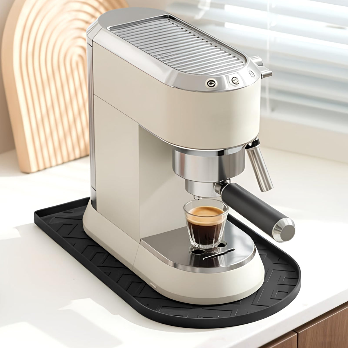 KVRG silicone coffee mat arc-fit protects countertops and stabilizes curved machines.