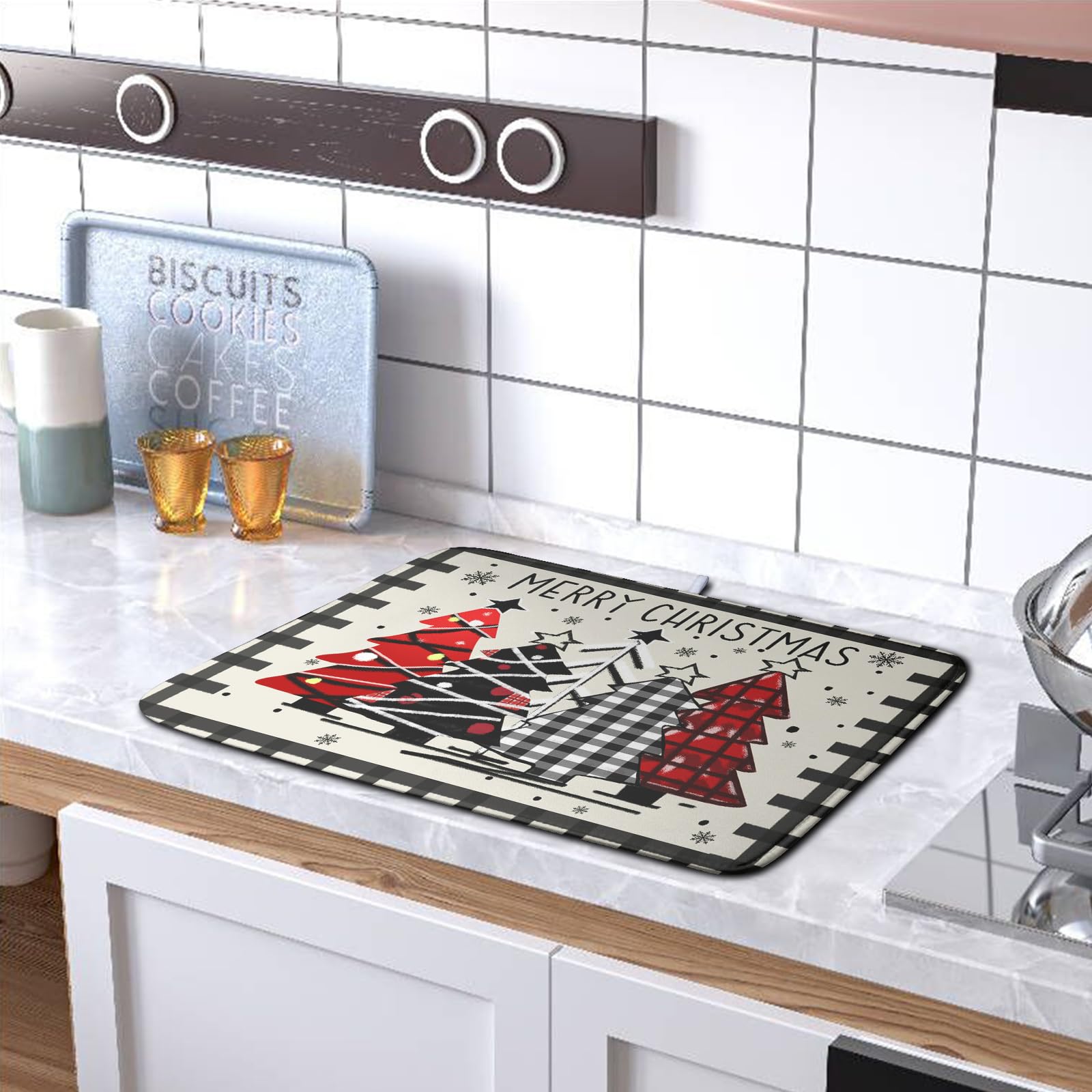 Kwlegh heat-insulation surface shields counters during appliance operation