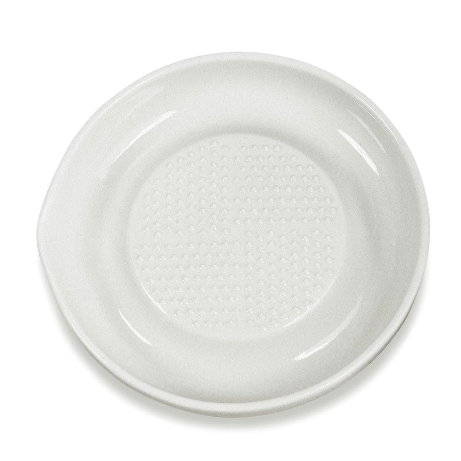 KYOCERA 6.5-inch ceramic ginger grater, top view, stable non-slip base for effortless shredding.
