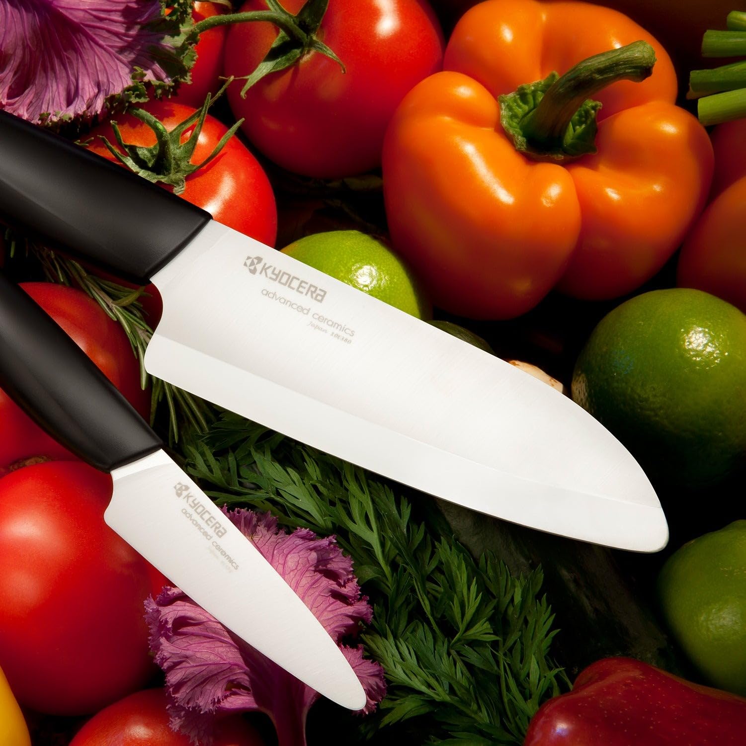 Kyocera FK-140-WH with ergonomic handle for comfortable kitchen prep.