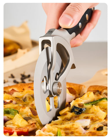 KYOKU pizza slicer wheel in high-carbon steel for clean, even cuts.