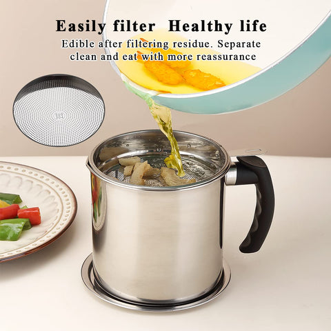 Kyraton 1.4 liter capacity marked on a sleek grease jar.